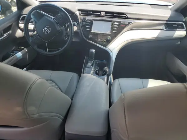 4T1B11HK1JU156197 2018 TOYOTA CAMRY - Image 8