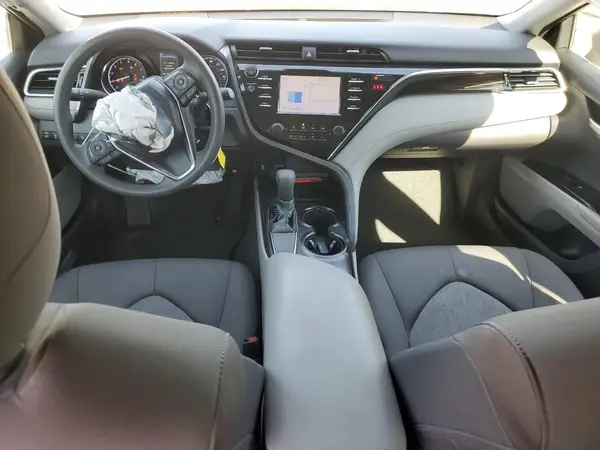 4T1B11HK1JU157799 2018 TOYOTA CAMRY - Image 8