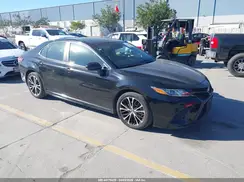 4T1B11HK1JU500949 2018 TOYOTA CAMRY