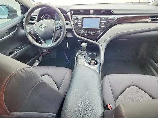 4T1B11HK1JU501051 2018 TOYOTA CAMRY - Image 8
