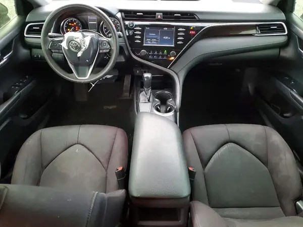 4T1B11HK1JU502281 2018 TOYOTA CAMRY - Image 8