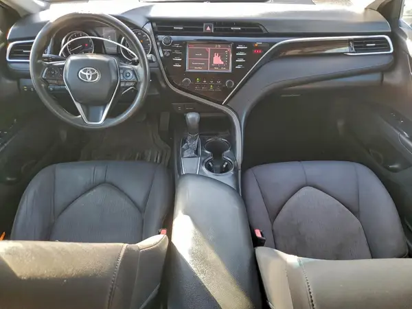 4T1B11HK1JU502670 2018 TOYOTA CAMRY - Image 8