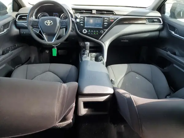 4T1B11HK1JU503513 2018 TOYOTA CAMRY - Image 8
