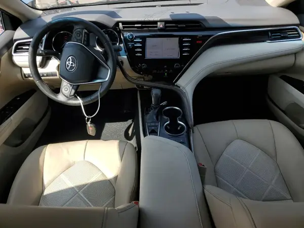 4T1B11HK1JU507593 2018 TOYOTA CAMRY - Image 8