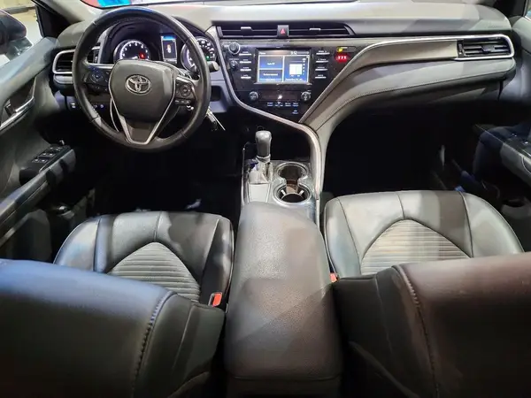 4T1B11HK1JU508629 2018 TOYOTA CAMRY - Image 8