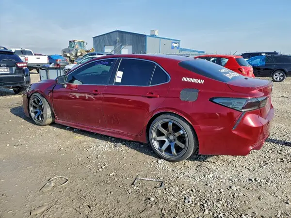 4T1B11HK1JU509229 2018 TOYOTA CAMRY - Image 2