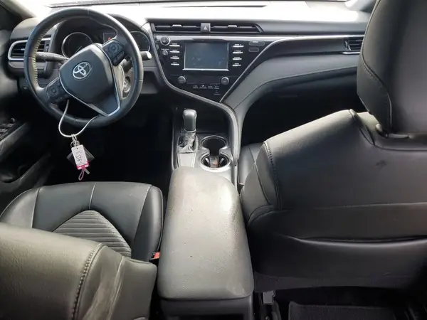 4T1B11HK1JU509232 2018 TOYOTA CAMRY - Image 8