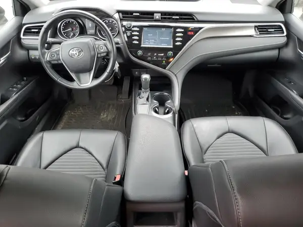 4T1B11HK1JU519226 2018 TOYOTA CAMRY - Image 8