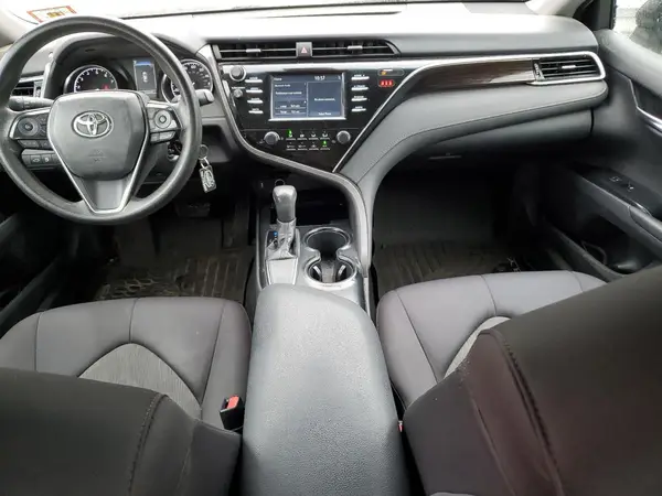 4T1B11HK1JU521378 2018 TOYOTA CAMRY - Image 8