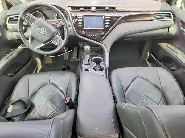 4T1B11HK1JU524880 2018 TOYOTA CAMRY - Image 8