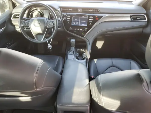 4T1B11HK1JU533692 2018 TOYOTA CAMRY - Image 8