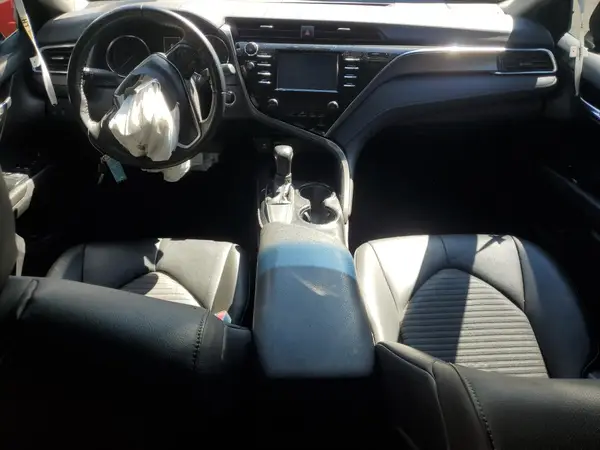 4T1B11HK1JU535801 2018 TOYOTA CAMRY - Image 8