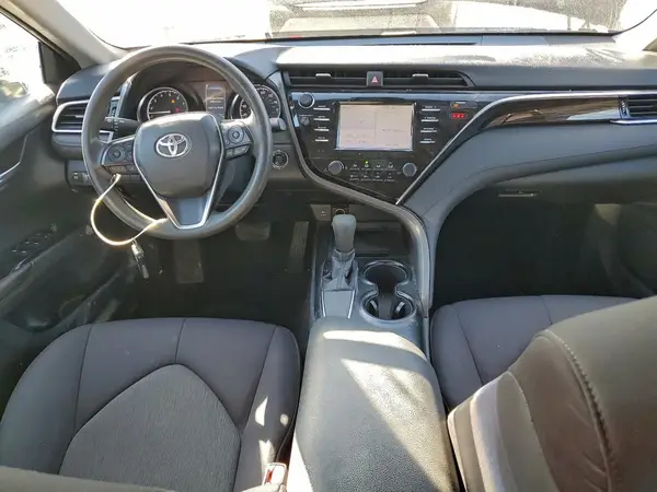 4T1B11HK1JU540030 2018 TOYOTA CAMRY - Image 8