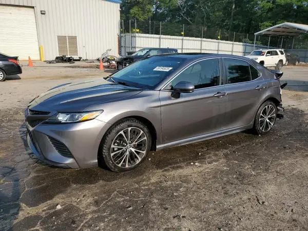 4T1B11HK1JU541971 2018 TOYOTA CAMRY - Image 1