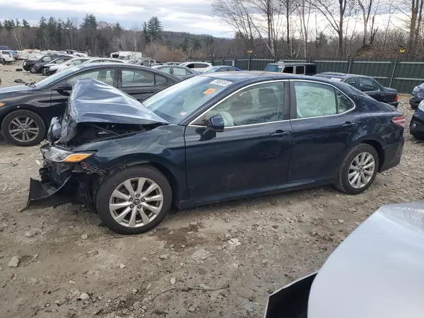 4T1B11HK1JU545440 2018 TOYOTA CAMRY - Image 1