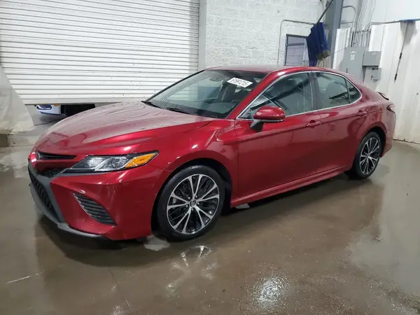 4T1B11HK1JU546622 2018 TOYOTA CAMRY - Image 1