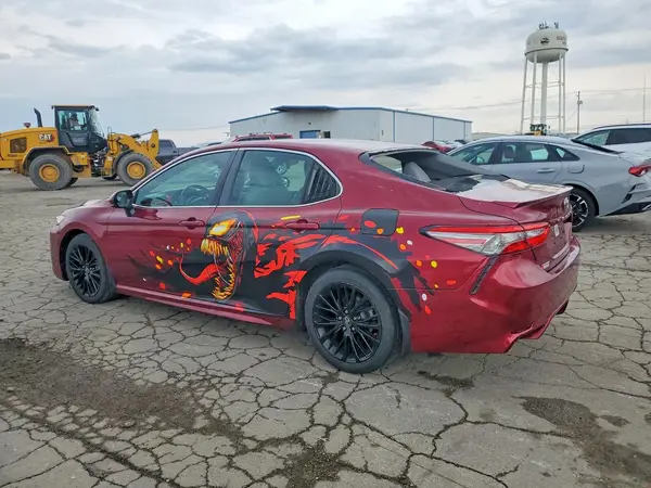 4T1B11HK1JU548256 2018 TOYOTA CAMRY - Image 2