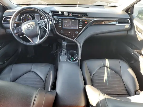4T1B11HK1JU550198 2018 TOYOTA CAMRY - Image 8