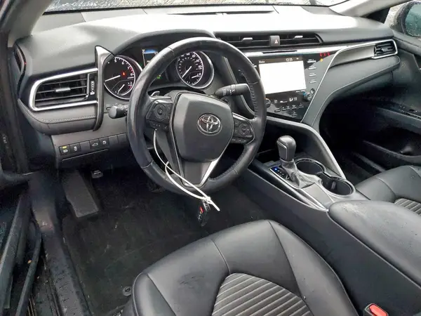 4T1B11HK1JU550735 2018 TOYOTA CAMRY - Image 8