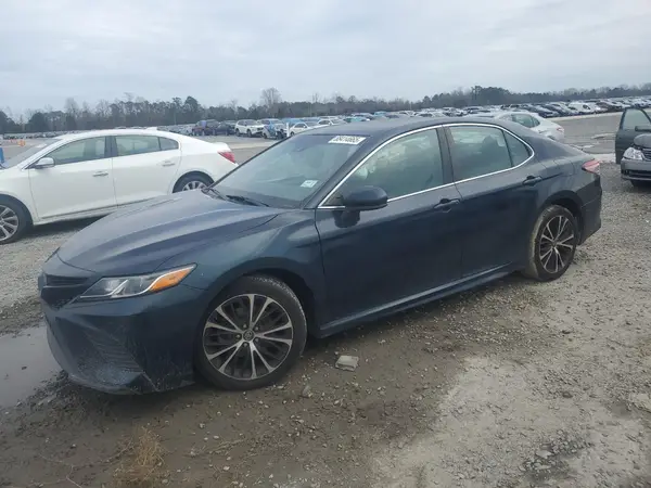 4T1B11HK1JU554655 2018 TOYOTA CAMRY - Image 1