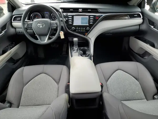 4T1B11HK1JU558009 2018 TOYOTA CAMRY - Image 8