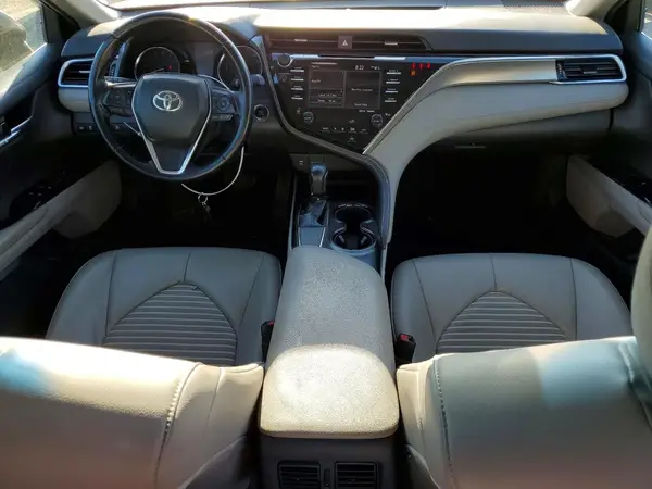 4T1B11HK1JU558060 2018 TOYOTA CAMRY - Image 8
