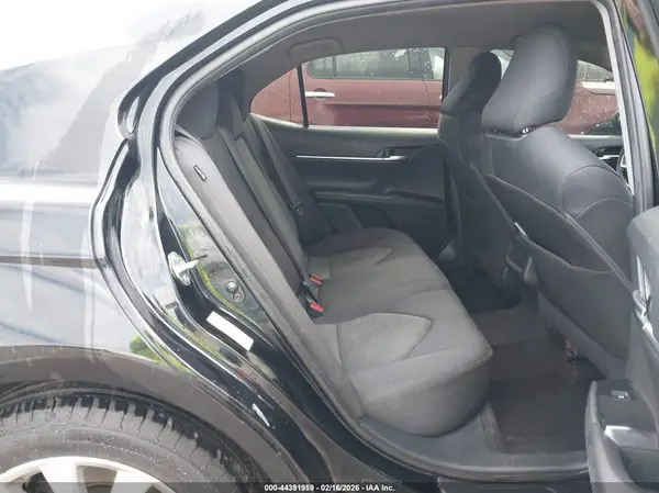 4T1B11HK1JU559581 2018 TOYOTA CAMRY - Image 8