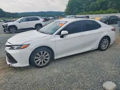4T1B11HK1JU560844 2018 TOYOTA CAMRY