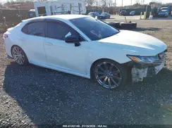 4T1B11HK1JU565039 2018 TOYOTA CAMRY