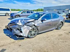 4T1B11HK1JU569172 2018 TOYOTA CAMRY