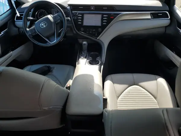 4T1B11HK1JU571620 2018 TOYOTA CAMRY - Image 8