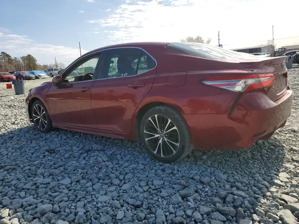 4T1B11HK1JU574176 2018 TOYOTA CAMRY - Image 2