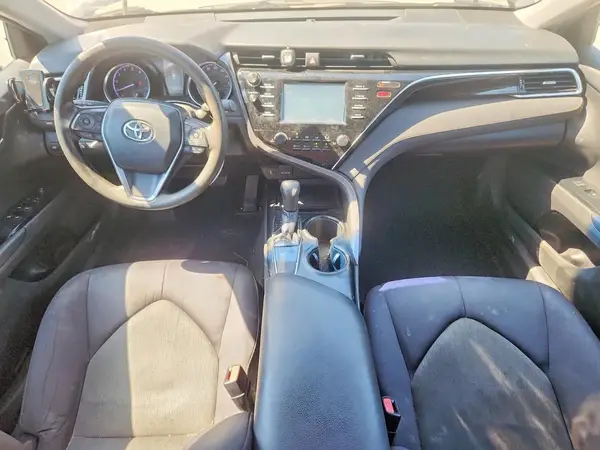 4T1B11HK1JU578373 2018 TOYOTA CAMRY - Image 8