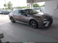 4T1B11HK1JU580057 2018 TOYOTA CAMRY
