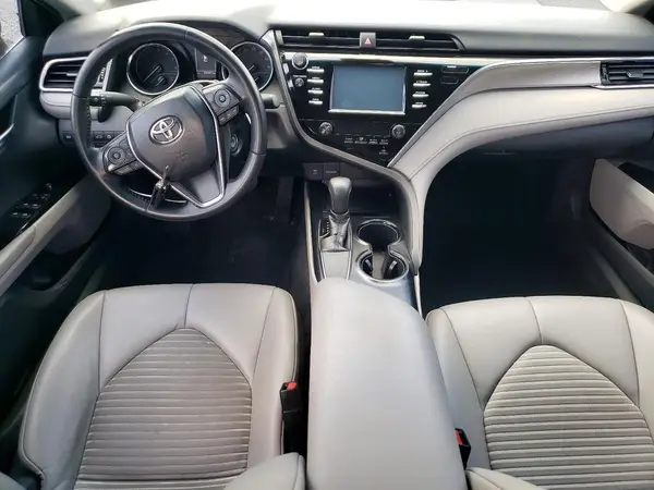 4T1B11HK1JU580219 2018 TOYOTA CAMRY - Image 8