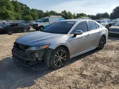 4T1B11HK1JU586084 2018 TOYOTA CAMRY