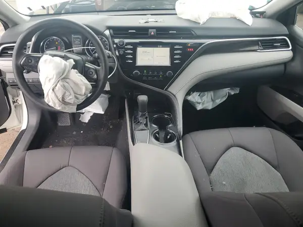 4T1B11HK1JU588160 2018 TOYOTA CAMRY - Image 8