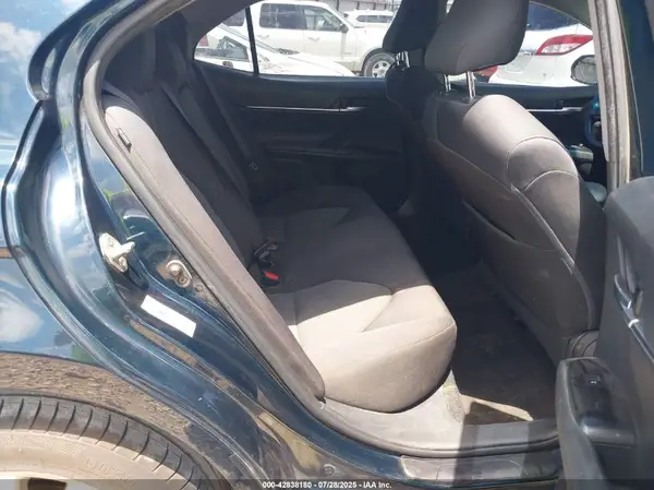 4T1B11HK1JU594850 2018 TOYOTA CAMRY - Image 8