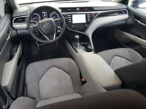 4T1B11HK1JU600291 2018 TOYOTA CAMRY - Image 8