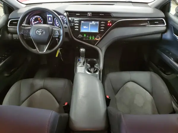 4T1B11HK1JU601795 2018 TOYOTA CAMRY - Image 8