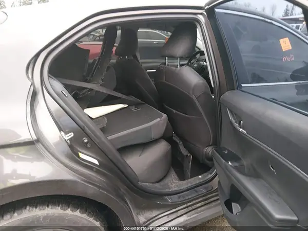 4T1B11HK1JU608701 2018 TOYOTA CAMRY - Image 8