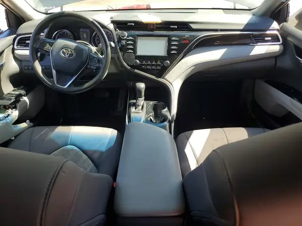 4T1B11HK1JU610450 2018 TOYOTA CAMRY - Image 8