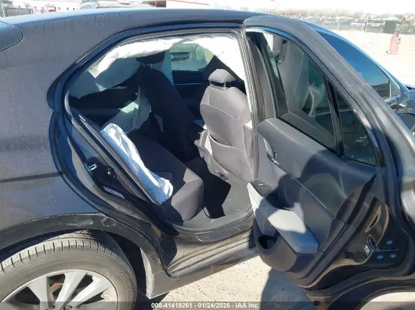 4T1B11HK1JU612022 2018 TOYOTA CAMRY - Image 8