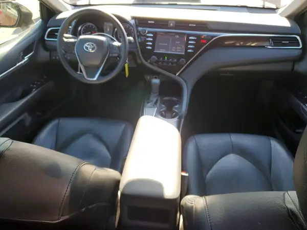 4T1B11HK1JU615941 2018 TOYOTA CAMRY - Image 8
