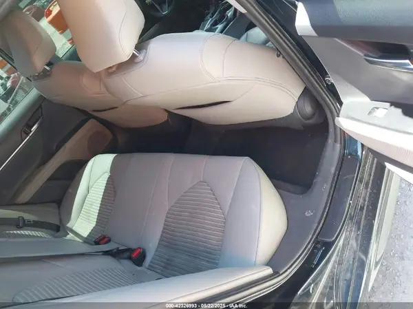 4T1B11HK1JU616507 2018 TOYOTA CAMRY - Image 8