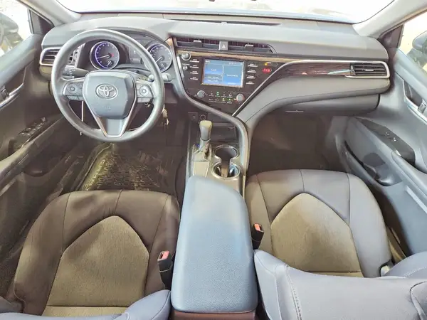 4T1B11HK1JU622663 2018 TOYOTA CAMRY - Image 8