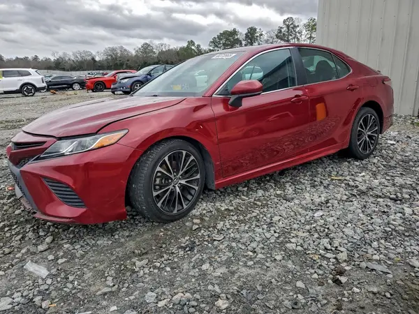 4T1B11HK1JU624784 2018 TOYOTA CAMRY - Image 1