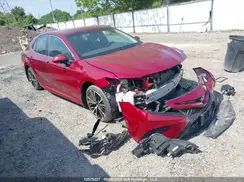 4T1B11HK1JU628625 2018 TOYOTA CAMRY