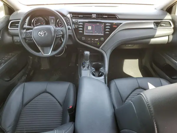 4T1B11HK1JU631458 2018 TOYOTA CAMRY - Image 8