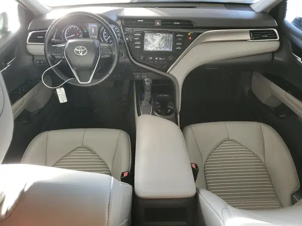 4T1B11HK1JU635459 2018 TOYOTA CAMRY - Image 8